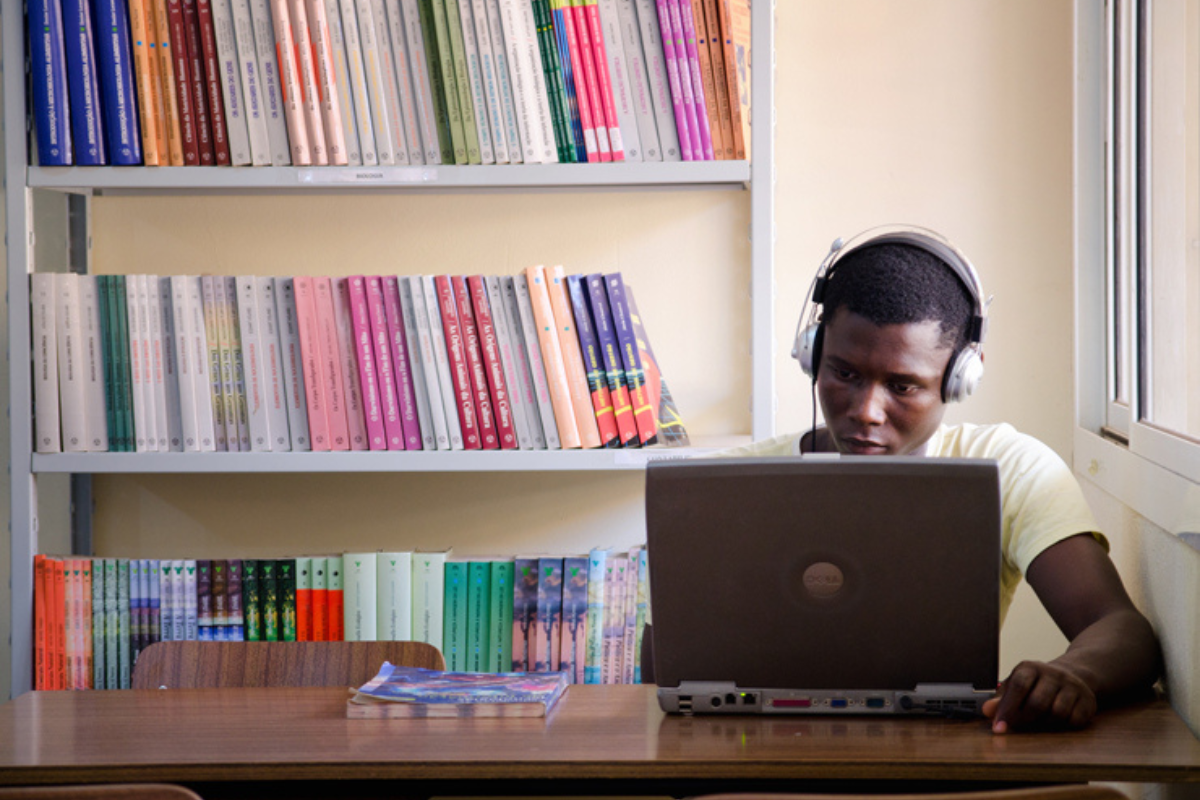 ILO Expert: More than 280 million youth are unemployed